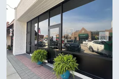 25 N Williams Street, Crystal Lake, IL 60014 - Photo 2