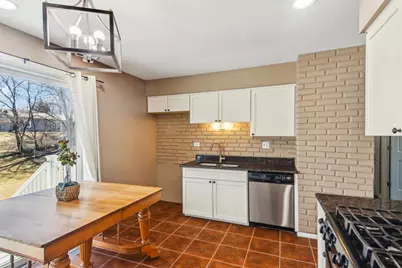 316 Bedford Road, Bolingbrook, IL 60440 - Photo 12