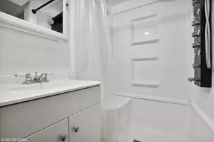 315 Leverette St, Thornton, IL 60476 - Photo 22