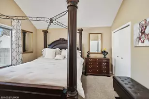 315 Leverette St, Thornton, IL 60476 - Photo 10