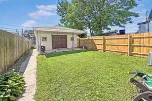 7426 S Oakley Ave, Chicago, IL 60636 - Photo 24