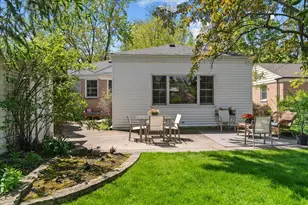 1945 Bosworth Ln, Northfield, IL 60093 - Photo 24