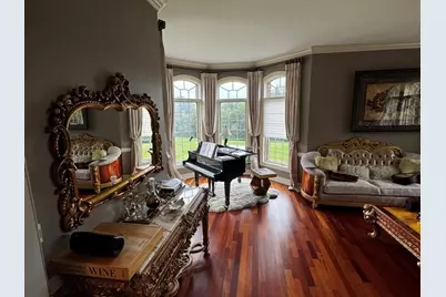 16W122 91st Street, Burr Ridge, IL 60527 - Photo 8