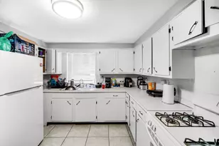 1306 N 36th Ave, Melrose Park, IL 60160 - Photo 24