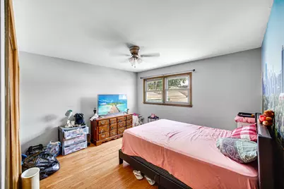 1306 N 36th Avenue, Melrose Park, IL 60160 - Photo 18
