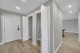 [Address not provided], Wheeling, IL 60090 - Photo 20