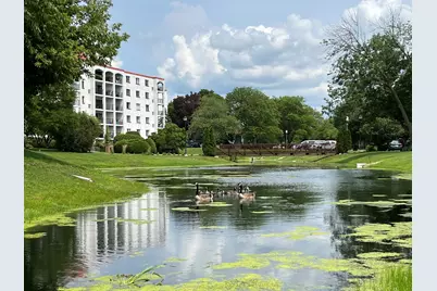 [Address not provided], Wheeling, IL 60090 - Photo 34