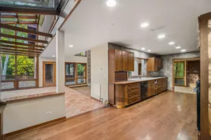 3135 Shagbark Ln, Long Grove, IL 60047 - Photo 10