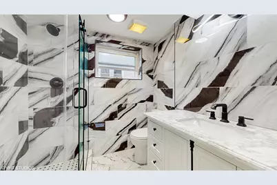 9719 S 81st Avenue, Palos Hills, IL 60465 - Photo 20