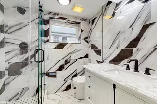 9719 S 81st Ave, Palos Hills, IL 60465 - Photo 20