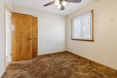 439 N Manchester Drive, Chicago Heights, IL 60411 - Photo 8