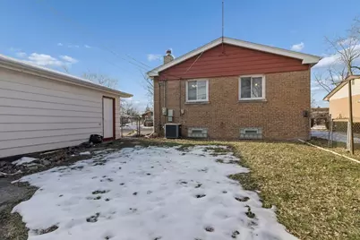 439 N Manchester Drive, Chicago Heights, IL 60411 - Photo 14