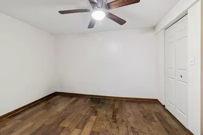 439 N Manchester Drive, Chicago Heights, IL 60411 - Photo 12