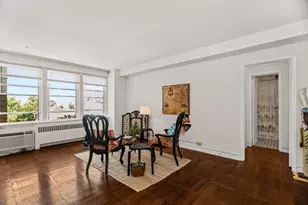 1585 Ridge Ave, Evanston, IL 60201 - Photo 2