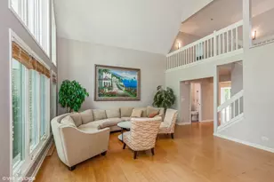 954 Black Walnut Dr, Sugar Grove, IL 60554 - Photo 2