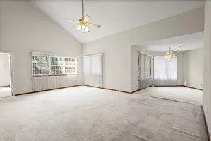 21220 Silktree Cir, Plainfield, IL 60544 - Photo 4