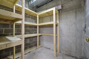 5555 N Cumberland Ave, Chicago, IL 60656 - Photo 42