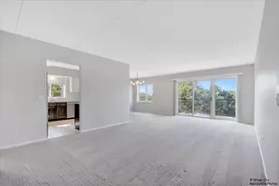 5555 N Cumberland Ave, Chicago, IL 60656 - Photo 6