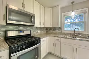 618 E 159th Pl, South Holland, IL 60473 - Photo 6