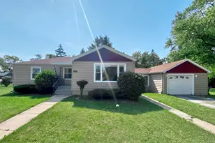 618 E 159th Pl, South Holland, IL 60473 - Photo 1