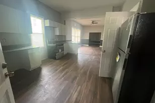 8135 S Muskegon Ave, Chicago, IL 60617 - Photo 8