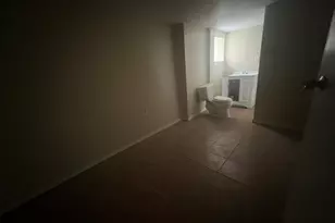 8135 S Muskegon Ave, Chicago, IL 60617 - Photo 14