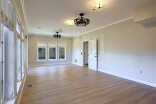 504 E Church St, Champaign, IL 61820 - Photo 10