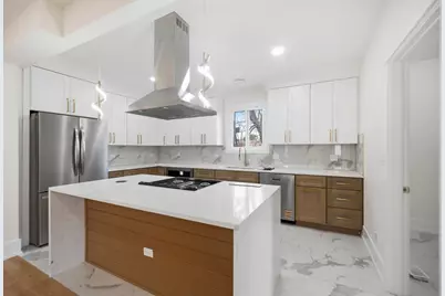 645 E Calhoun Street, Woodstock, IL 60098 - Photo 6