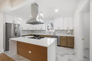 645 E Calhoun St, Woodstock, IL 60098 - Photo 6