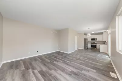 6407 Coyote Ridge Court, Plainfield, IL 60586 - Photo 6