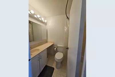 [Address not provided], Niles, IL 60714 - Photo 12