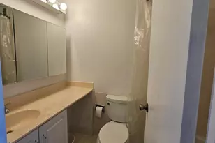 [Address not provided], Niles, IL 60714 - Photo 12