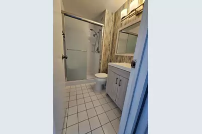 [Address not provided], Niles, IL 60714 - Photo 10