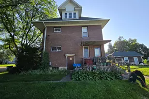 408 E Mason St, Polo, IL 61064 - Photo 2