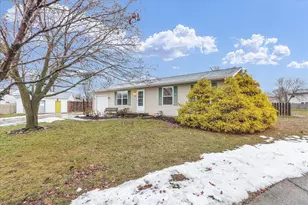 502 Richard Ct, Mahomet, IL 61853 - Photo 2