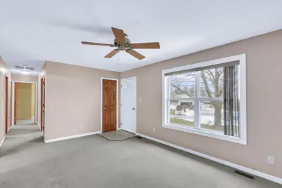 502 Richard Court, Mahomet, IL 61853 - Photo 8