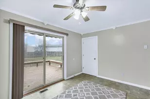 502 Richard Ct, Mahomet, IL 61853 - Photo 12