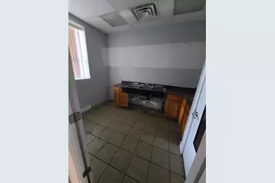 9208 S Cottage Grove Avenue, Chicago, IL 60619 - Photo 10