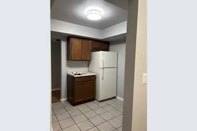 207 W Park Avenue #205, Libertyville, IL 60048 - Photo 6