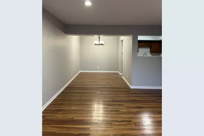 207 W Park Avenue #205, Libertyville, IL 60048 - Photo 4