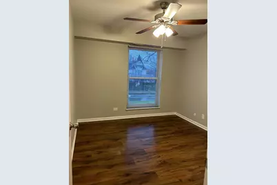 207 W Park Avenue #205, Libertyville, IL 60048 - Photo 8