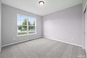 3323 Comstock Ave, Dekalb, IL 60115 - Photo 18