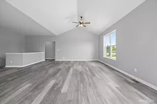 3323 Comstock Ave, Dekalb, IL 60115 - Photo 16