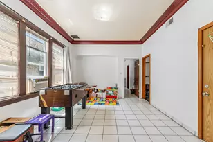 2826 N Rockwell St, Chicago, IL 60618 - Photo 4