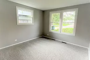 552 Cochise Pl, Carol Stream, IL 60188 - Photo 12