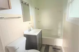 552 Cochise Pl, Carol Stream, IL 60188 - Photo 8