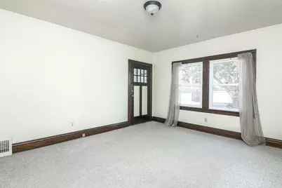 4952 Linscott Avenue, Downers Grove, IL 60515 - Photo 8