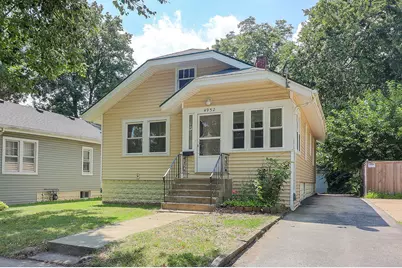 4952 Linscott Avenue, Downers Grove, IL 60515 - Photo 1