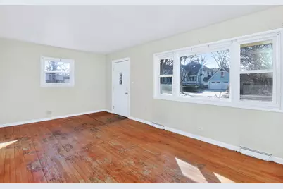 4945 Middaugh Avenue, Downers Grove, IL 60515 - Photo 4