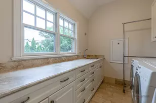 64 Crescent Dr, Glencoe, IL 60022 - Photo 56